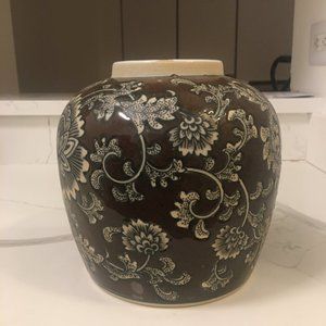 Brown & Gray Ginger Jar